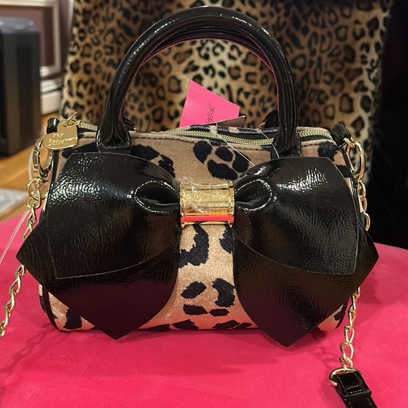 Betsy Johnson Mini Bag - Picture 7 of 7